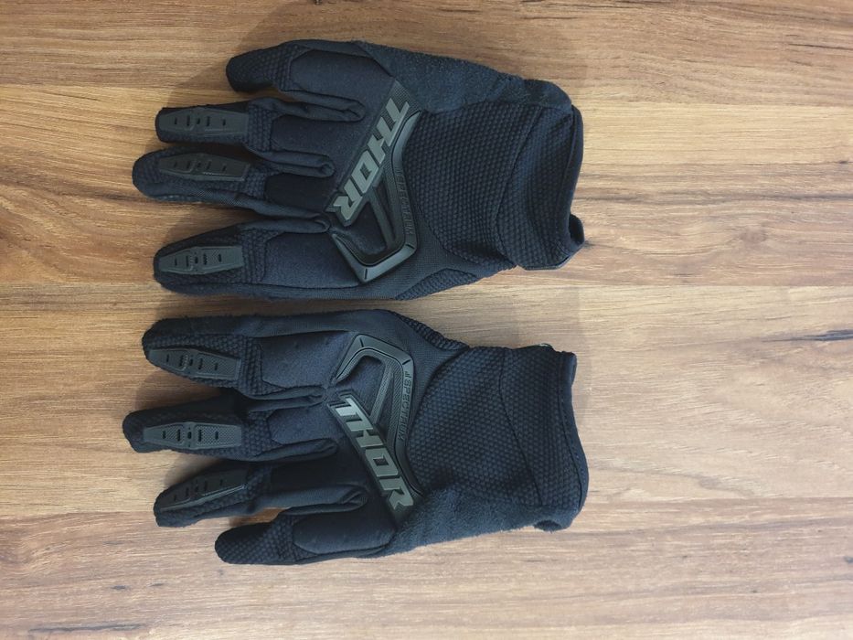 Vand echipament complet moto