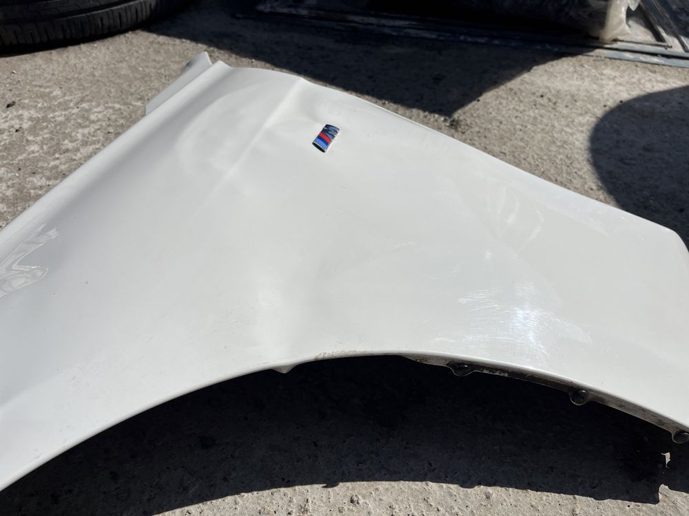 Aripa stanga cu defect BMW Seria 3 F30 F31