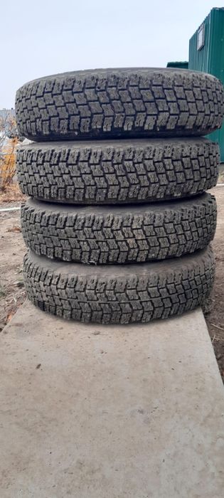 Продается зимние шины с дисками