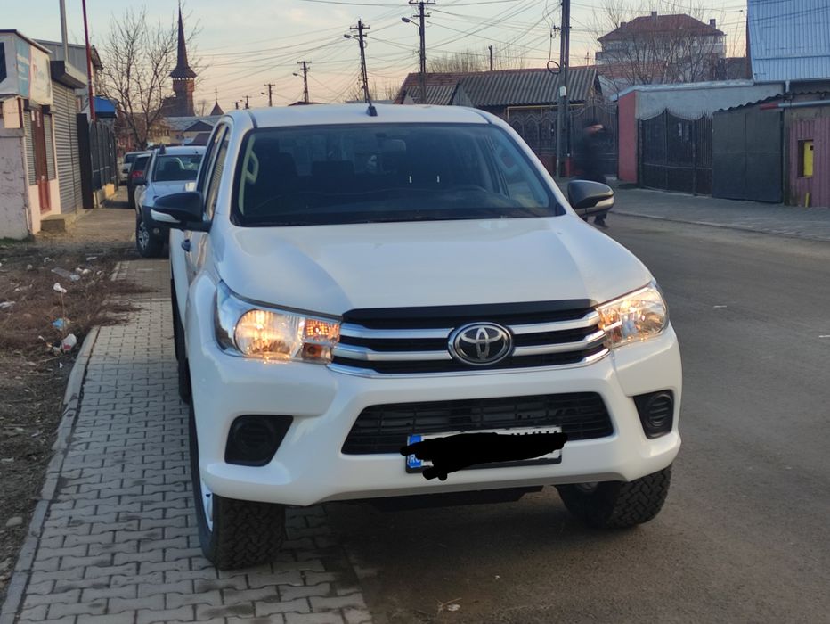 Toyota hilux 2017 , motor 9000 km.