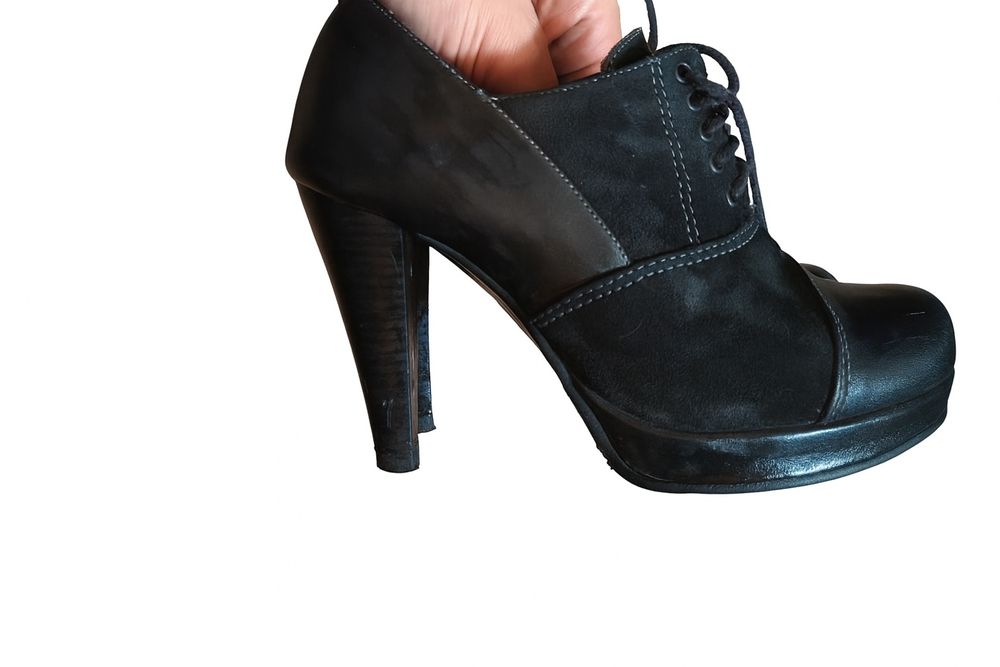 2 perechi de cizme primele NOI