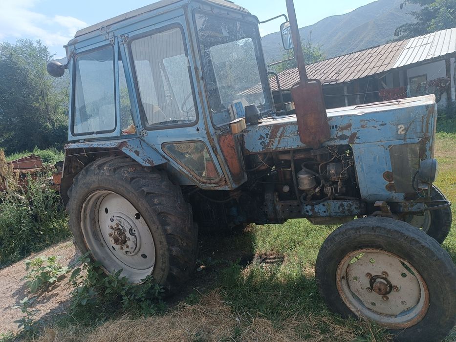 Продам трактор с прессом