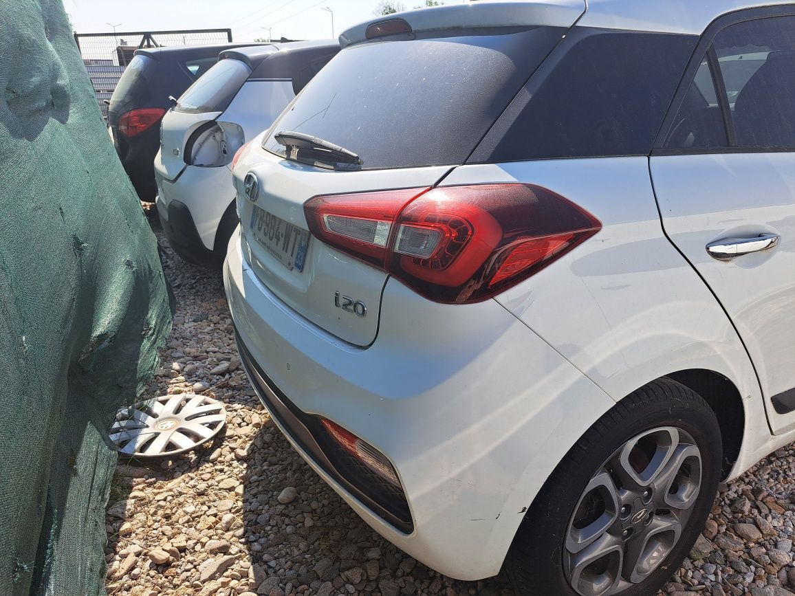 Hyundai i20 1.0 i за части