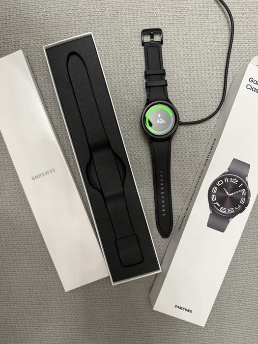 Смарт часы Samsung Galaxy Watch 6 Classic 43mm
