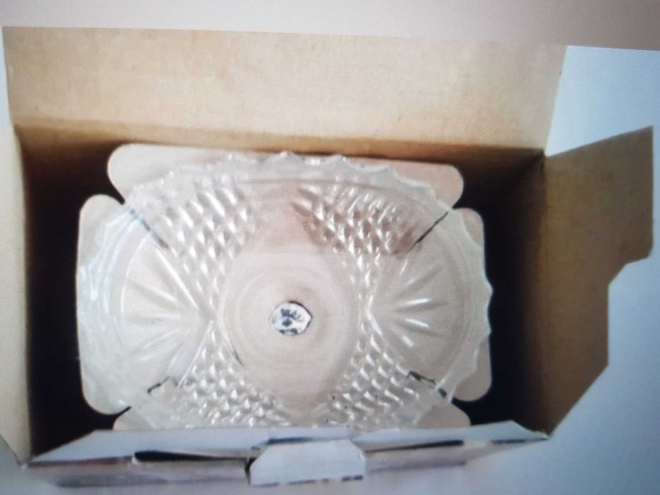 Vand Bomboniera din sticla