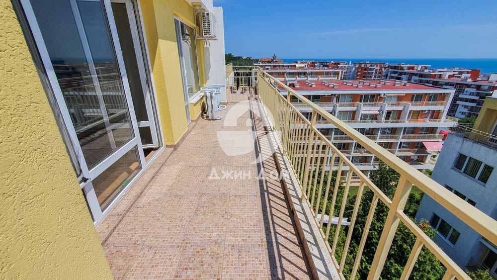 Продава се Двустаен апартамент в Свети Влас - 63 кв.м за 1175 €/кв.м - Снимка #9