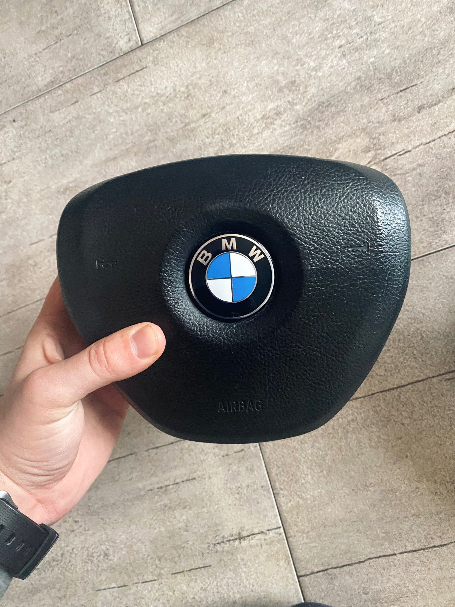OEM М-спорт волан за BMW F10 F11 (БМВ Ф10 / Ф11)