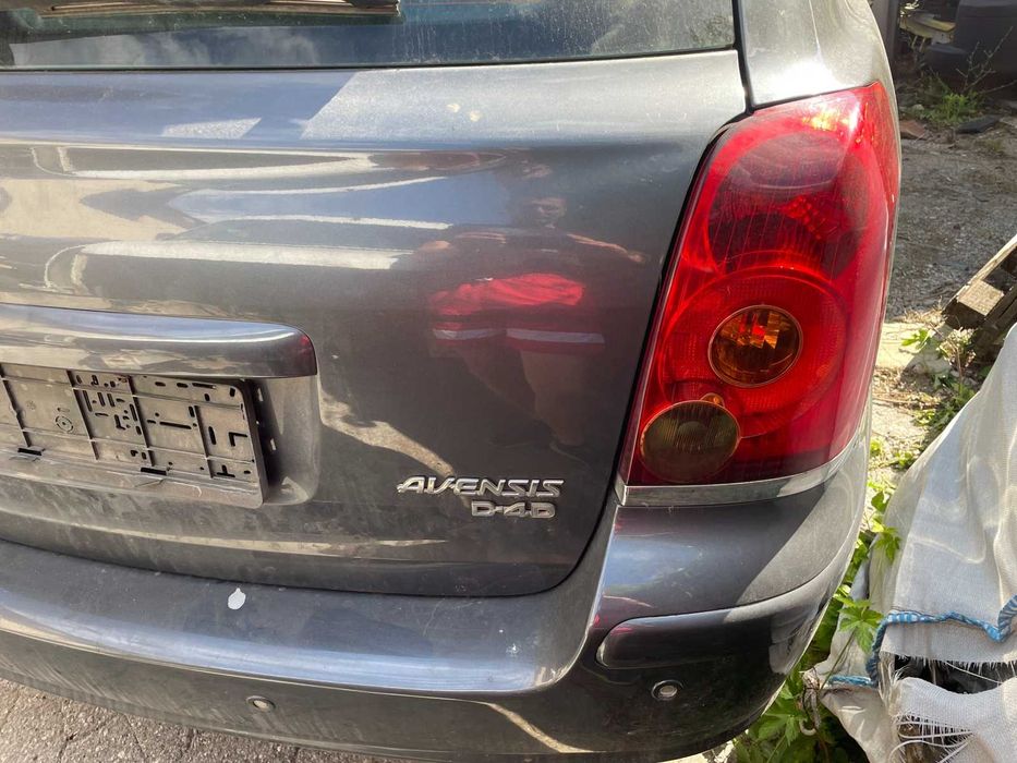 Тойота Авенсис 2.2 D-Cat / Toyota Avensis 2.2 D-Cat на части