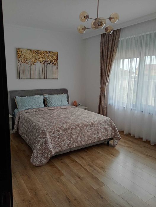 Casa de vanzare zona Oncea