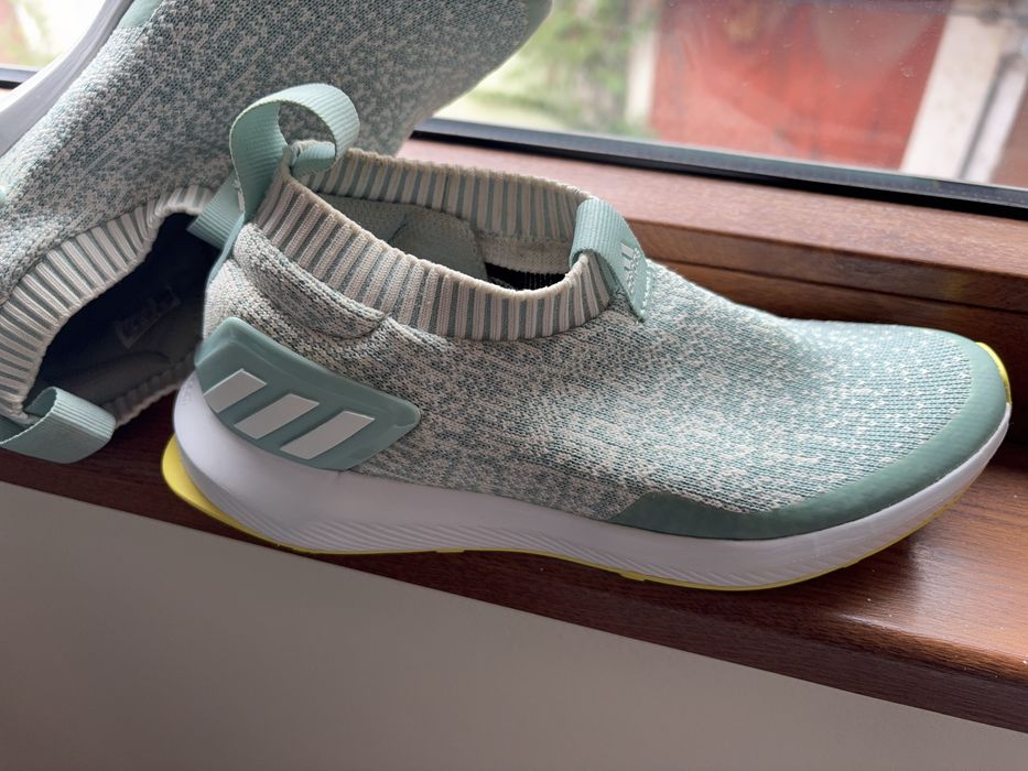 Маратонки     Nike