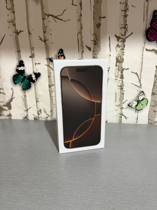 Vând urgent iPhone 16 pro max nou