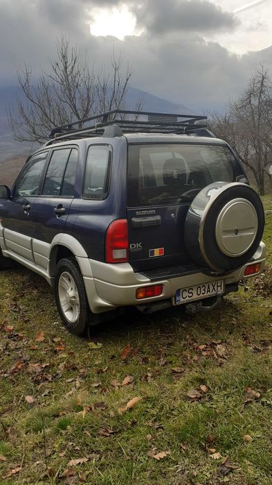 Jeep suzuki grand vitara