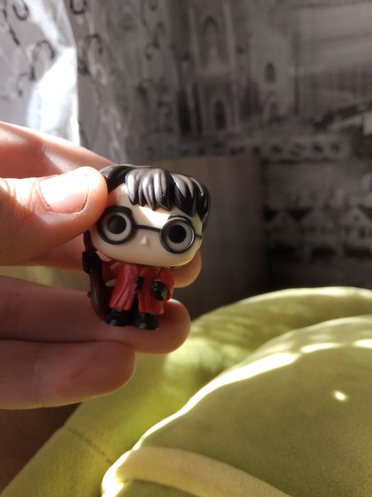 Фигурка Гарри Поттер funko pop , также брелок.