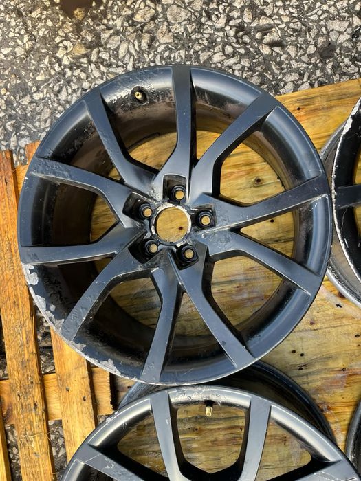 Оригинални джанти 18 Audi A4 A5 A6 8t0601025E 8.5j et29 ном 126 за боя