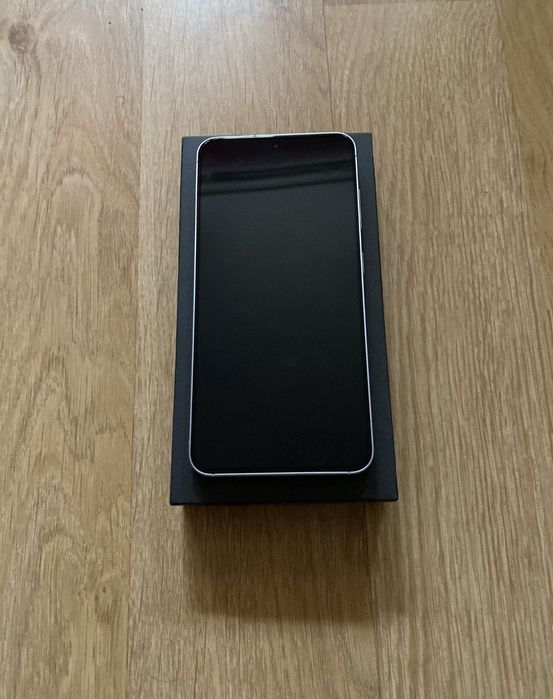 Samsung Galaxy S25 Nou cu garanție
