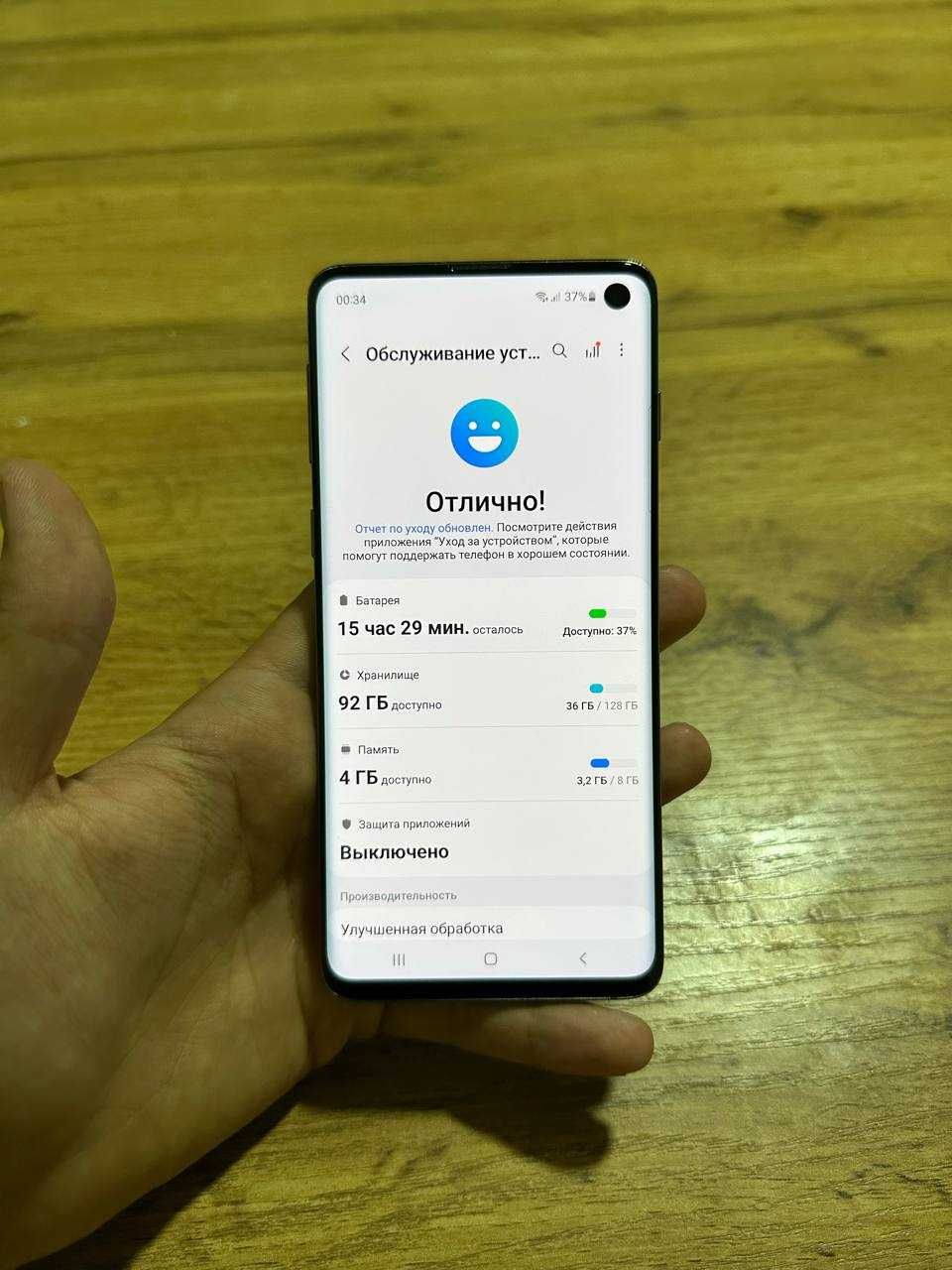 Galaxy S10 ideal holatda, aybi yoq