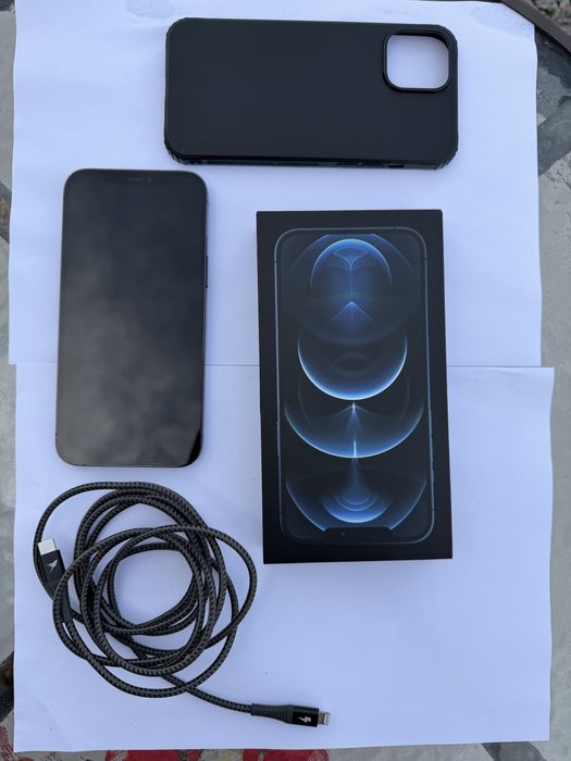 iPhone 12 Pro Max. Като Нов.Оригинален без ремонти и сменявани детайли