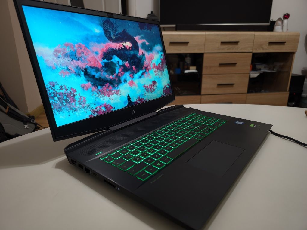 Лаптоп HP Pavilion Gaming 17 Intel Core i7-9750H (6 core) GTX 1650