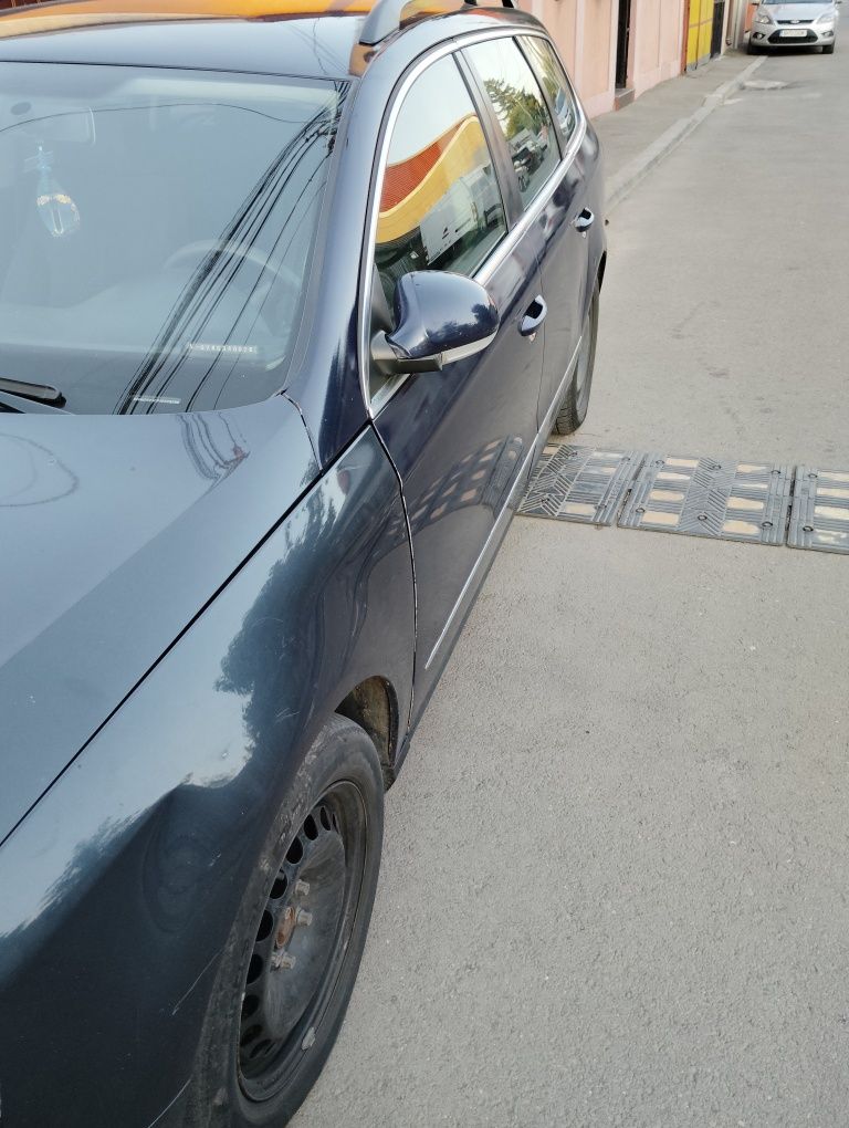 Vând pasat B6 2007 motor 1.9