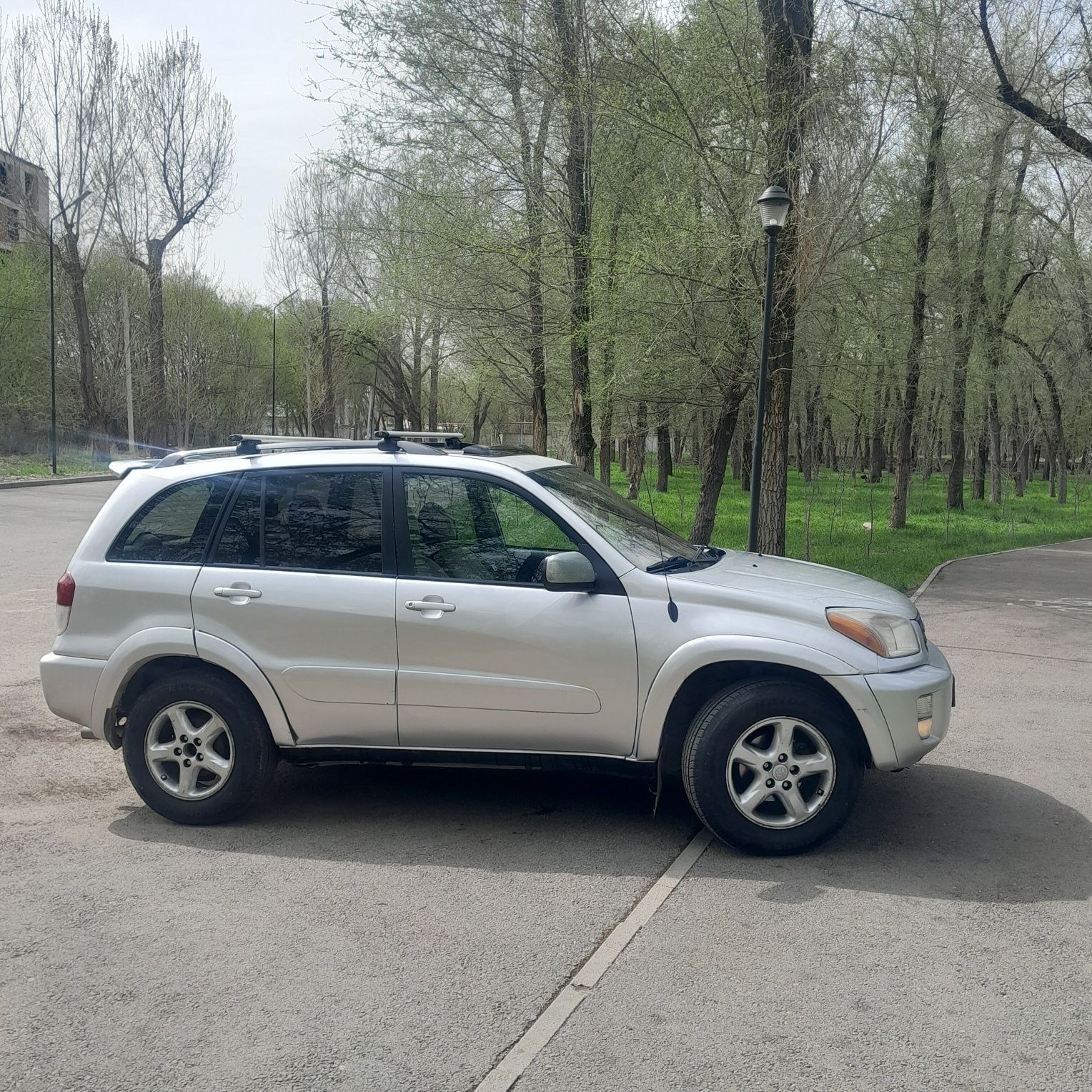 тойота рав 4 2005 ж. кроссовер