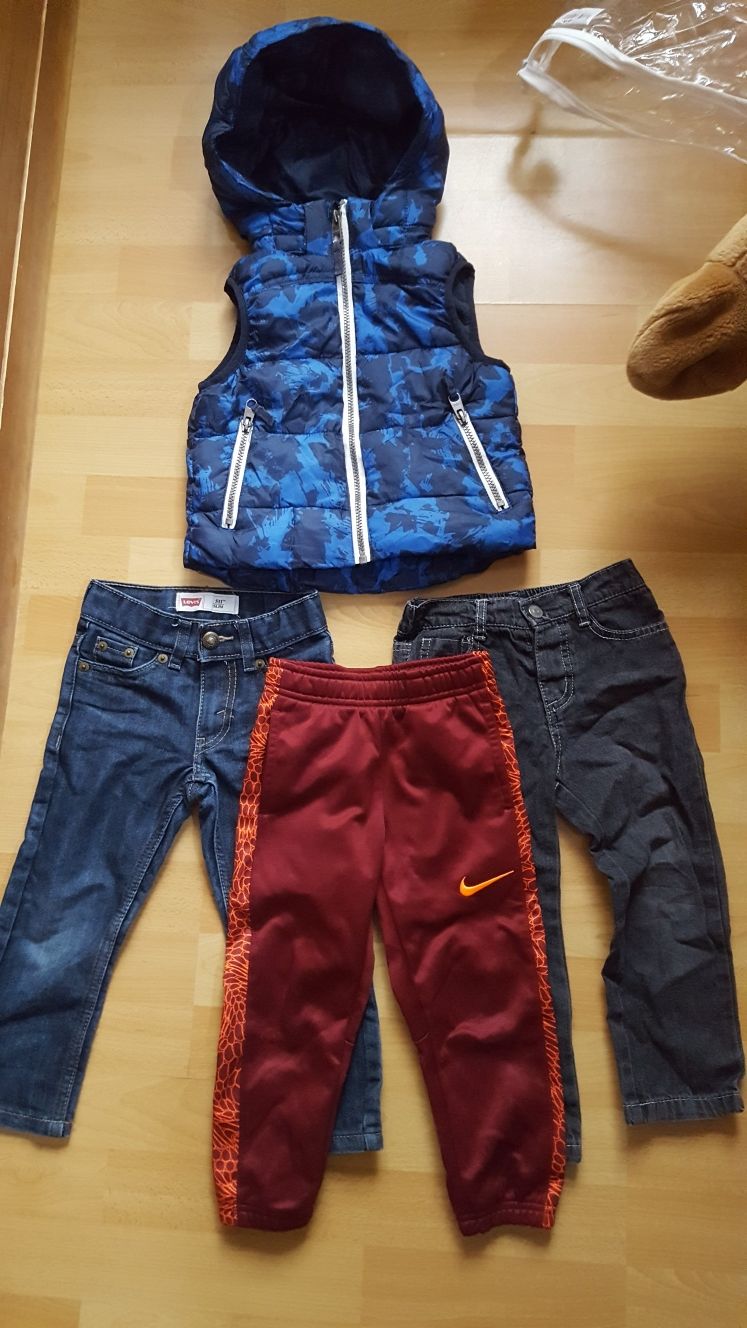 Лот дрехи Nike, Levis , Buffalo и H&M грейка