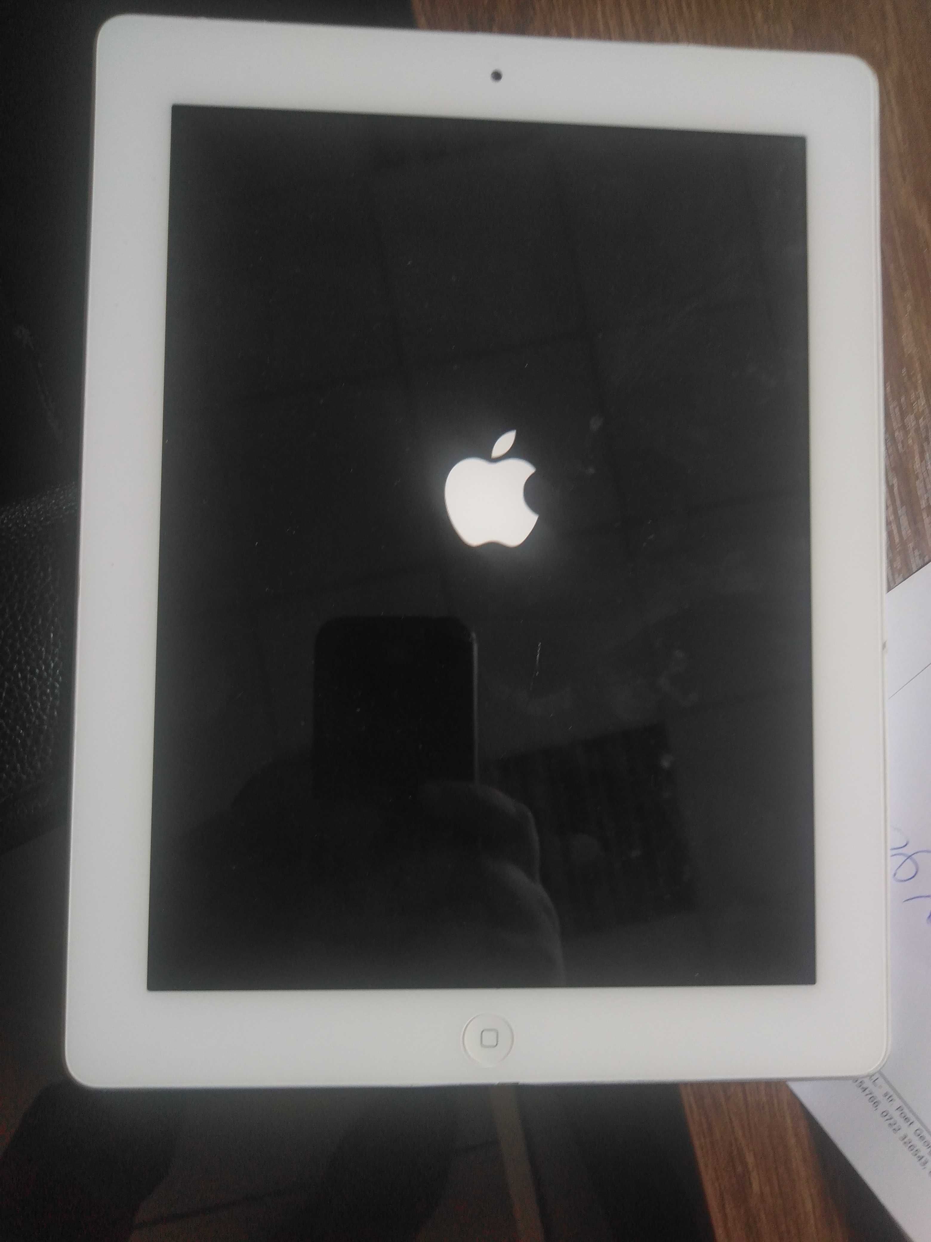 Apple iPad 2 Wi-Fi model A1395 16GB (2) pentru piese