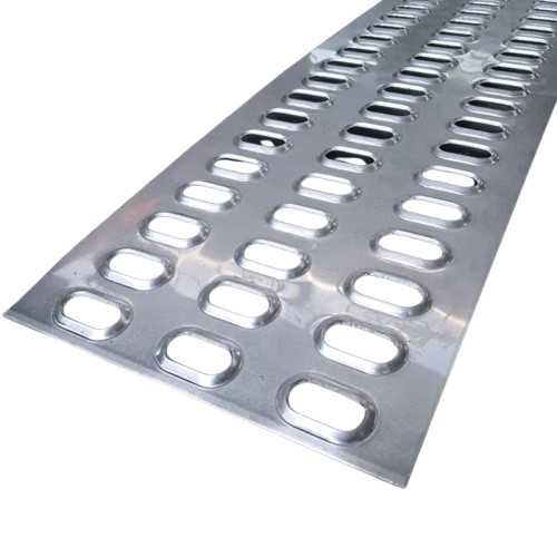 Перфориран алуминий за ремаркета,автовози, платформи