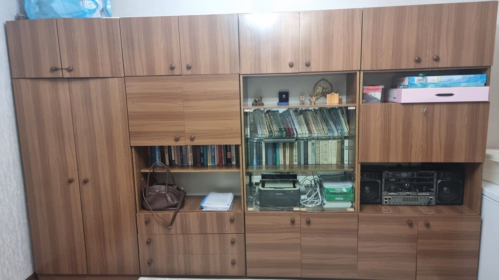 Шкаф стенка срочно