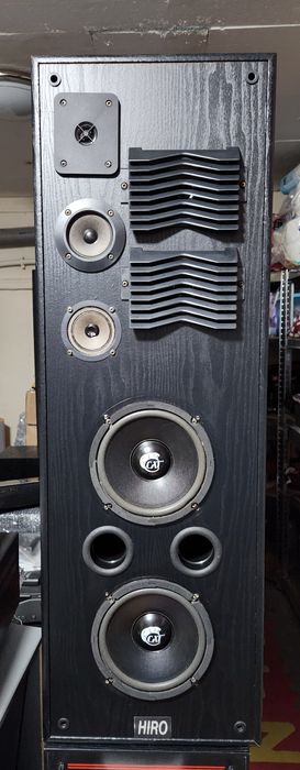Boxe Bass Reflex marca CAT