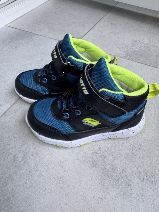 Adidasi/Ghete toamna sport, Lotto, M 26