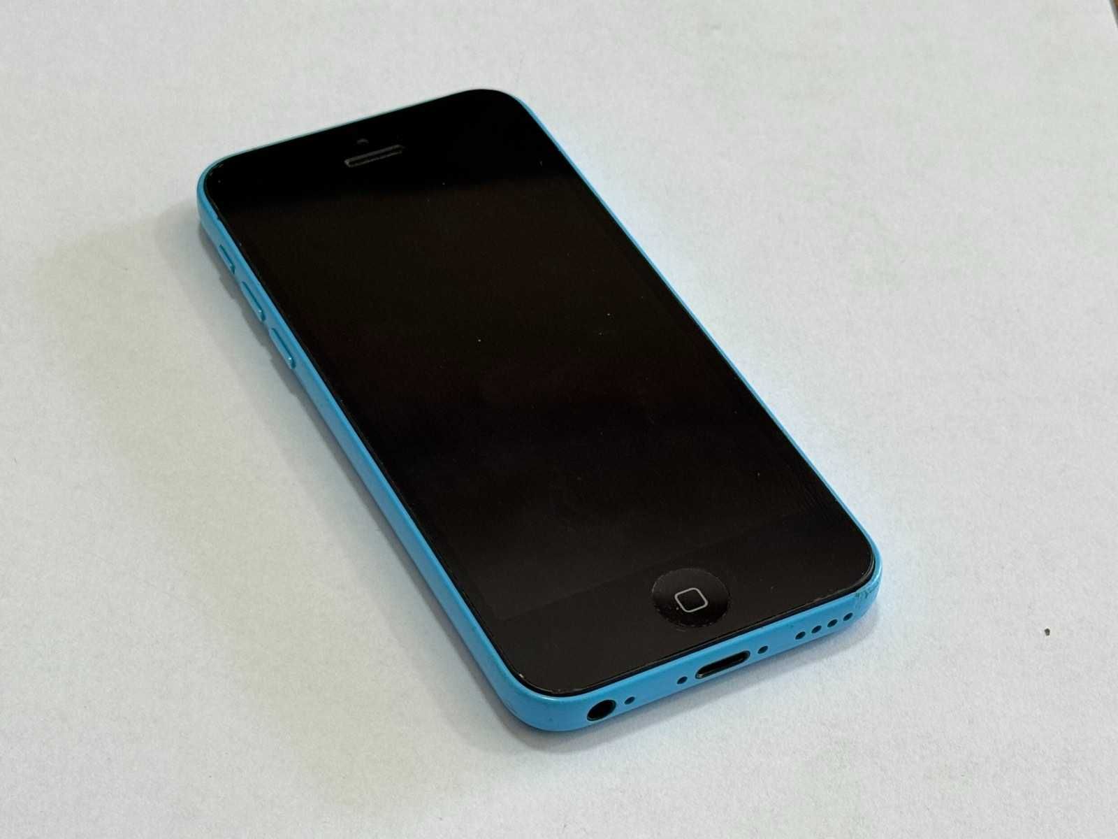 Мобилен телефон iPhone 5C