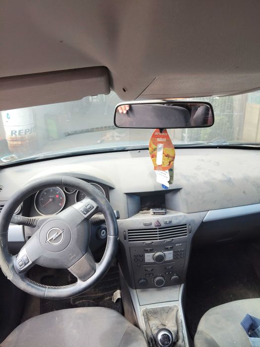 Vând sau schimb Opel astra