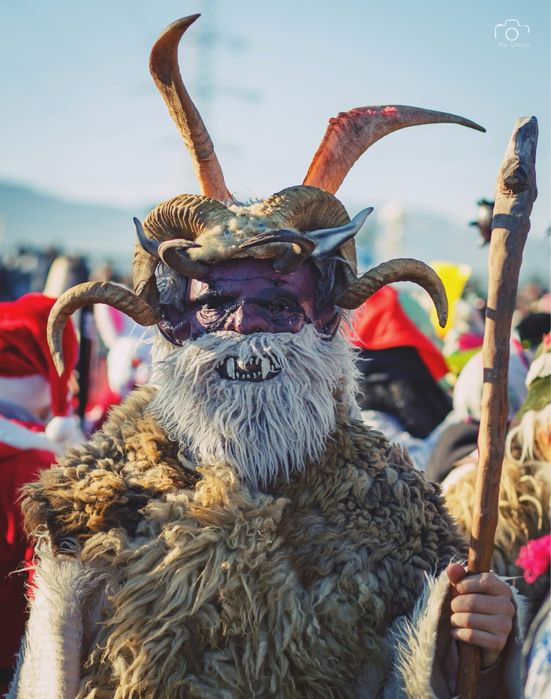 Vand costum krampus