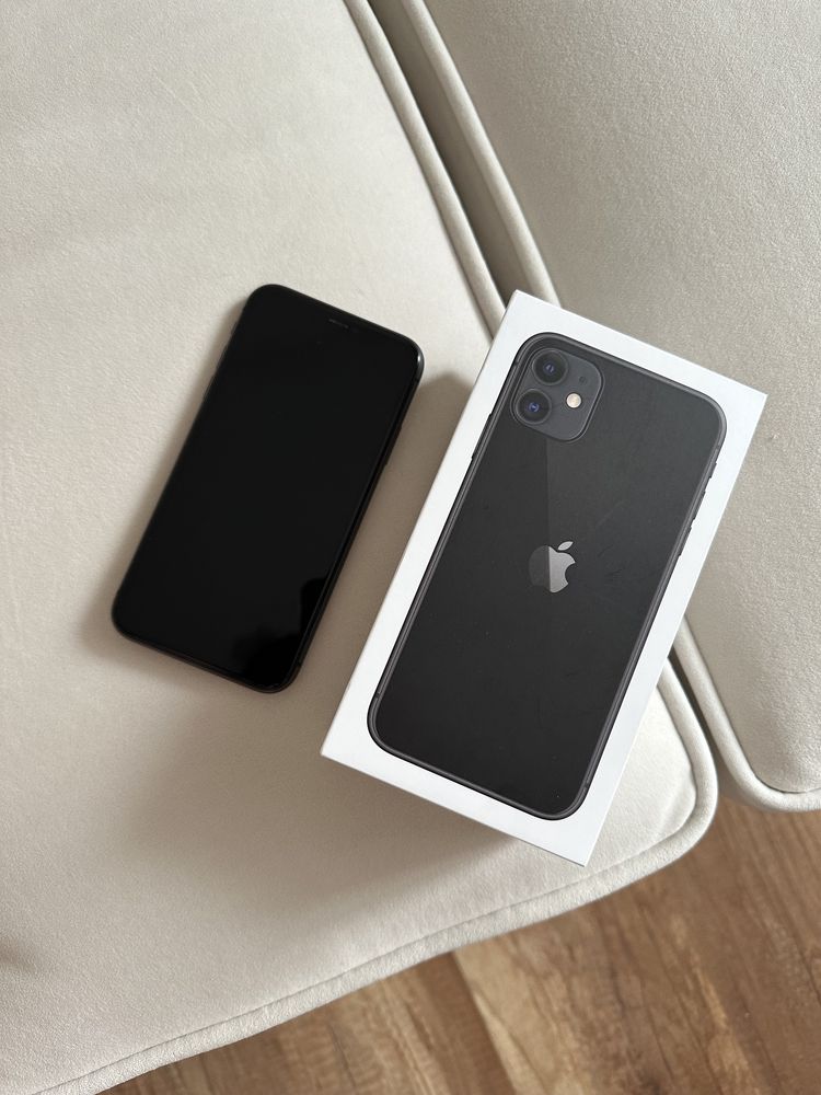 iPhone 11 в идеальном состоянии