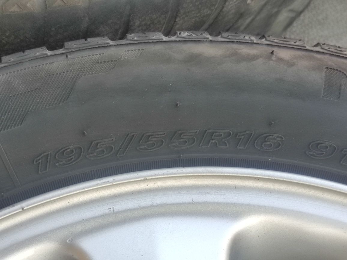 Джанти с гуми Мерцедес 16" 5х112 оригинални