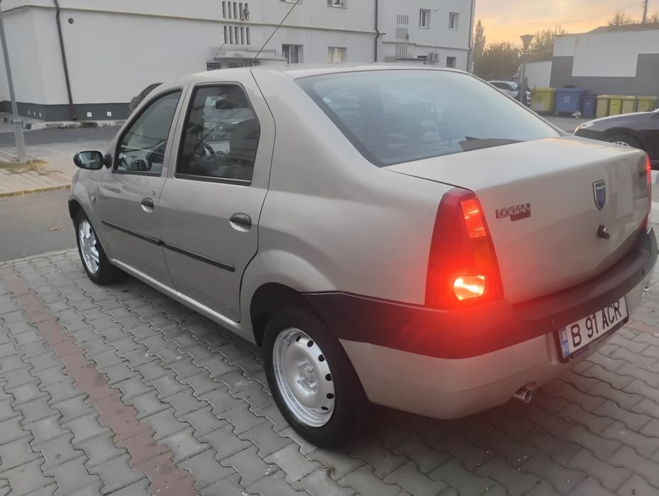 Dacia Logan 1.6 benzina