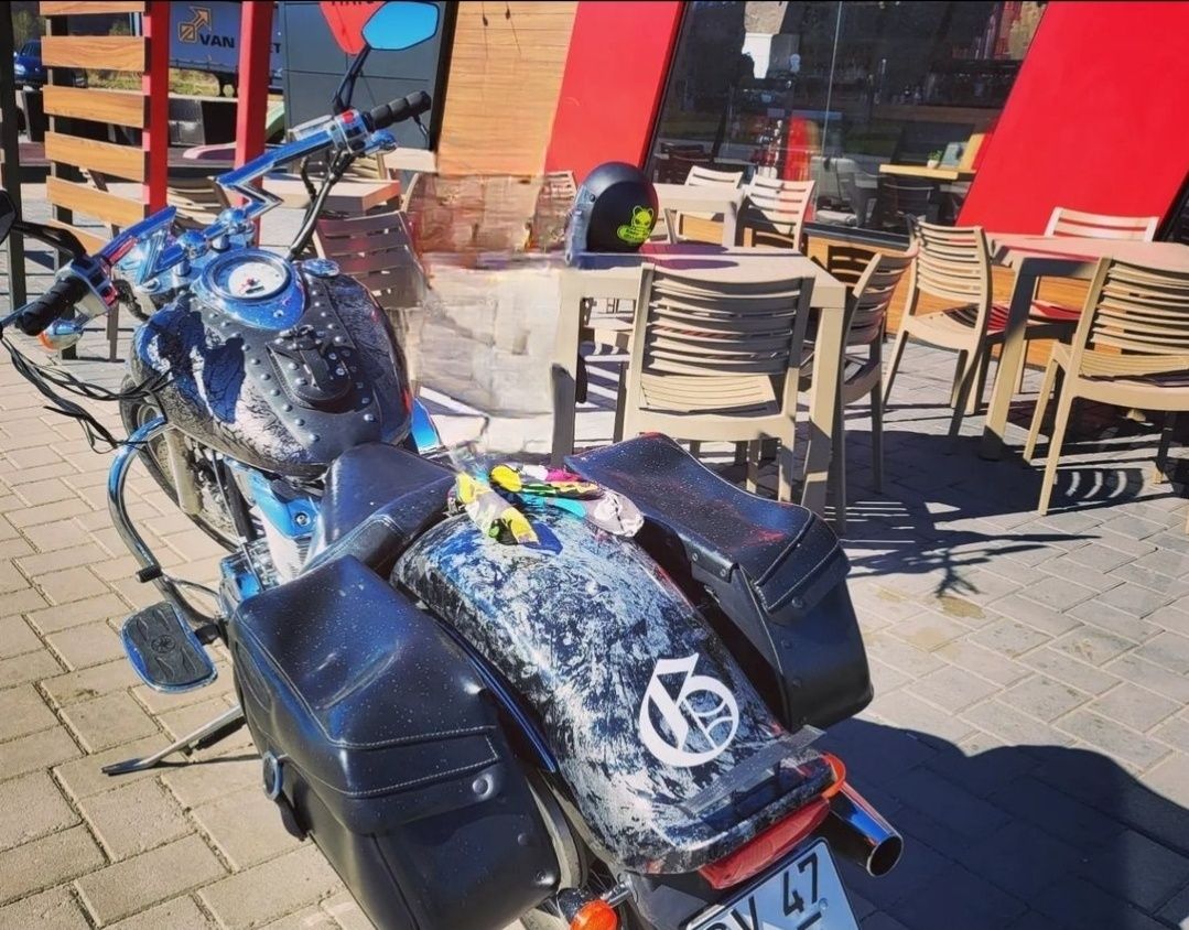 Vand Dragstar custom 1100