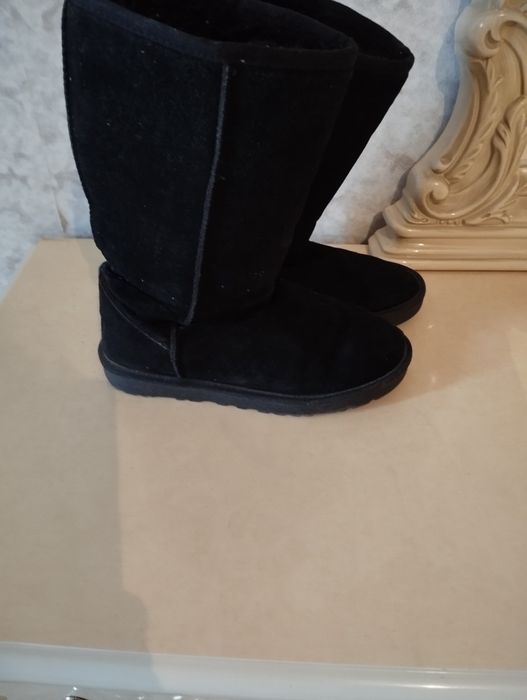 Вот женские размер 37