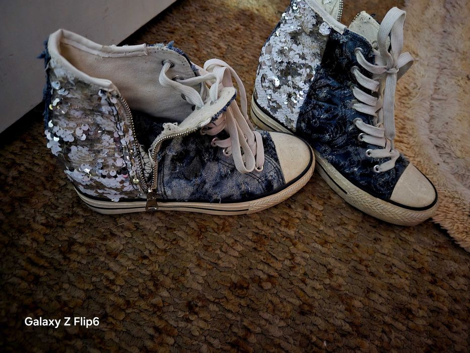 Дамски кецовееее