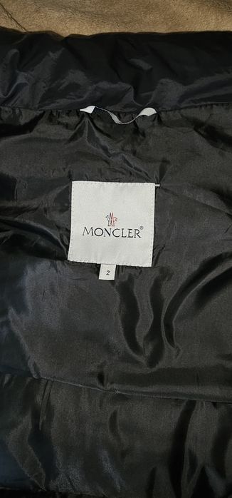 Vand geaca moncler