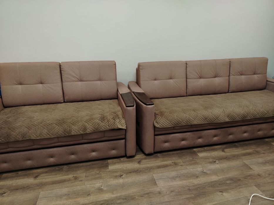 Продам комплект диван
