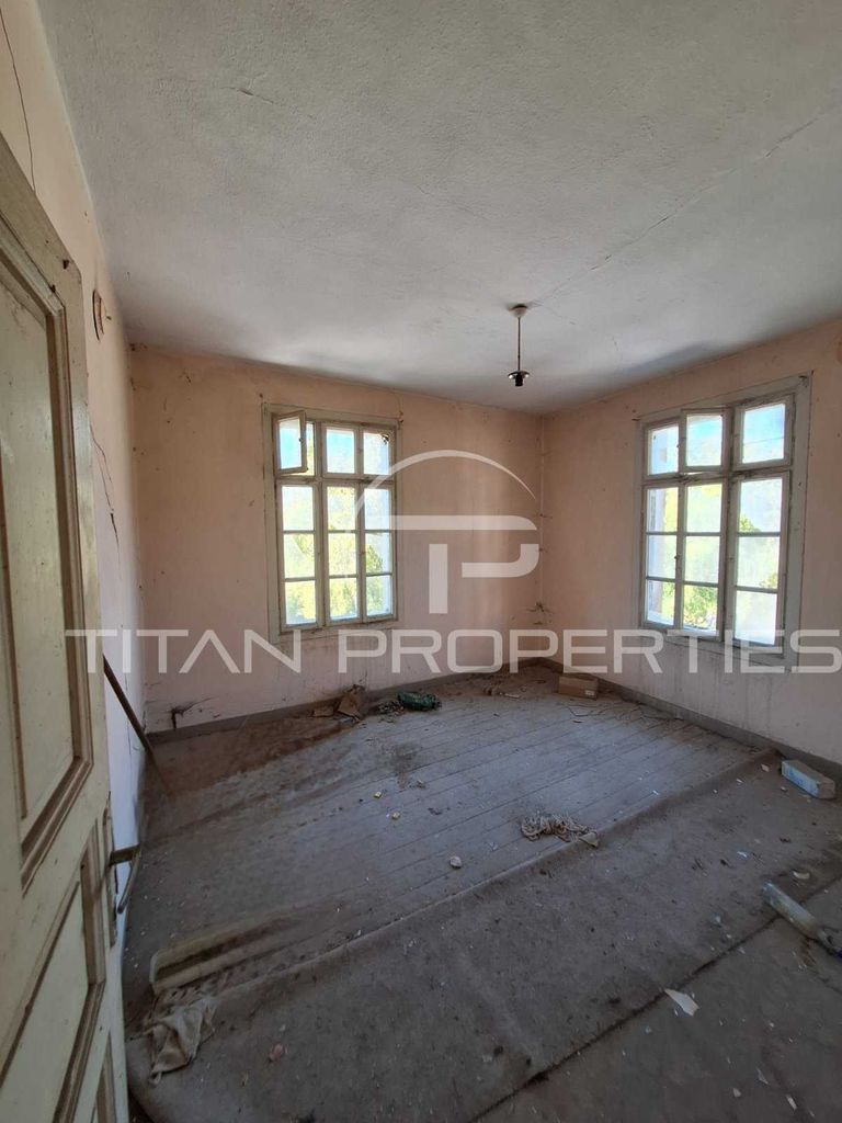 Продава се Къща в с. Павелско, Област Смолян - 198 кв.м за 127 €/кв.м - Снимка #4