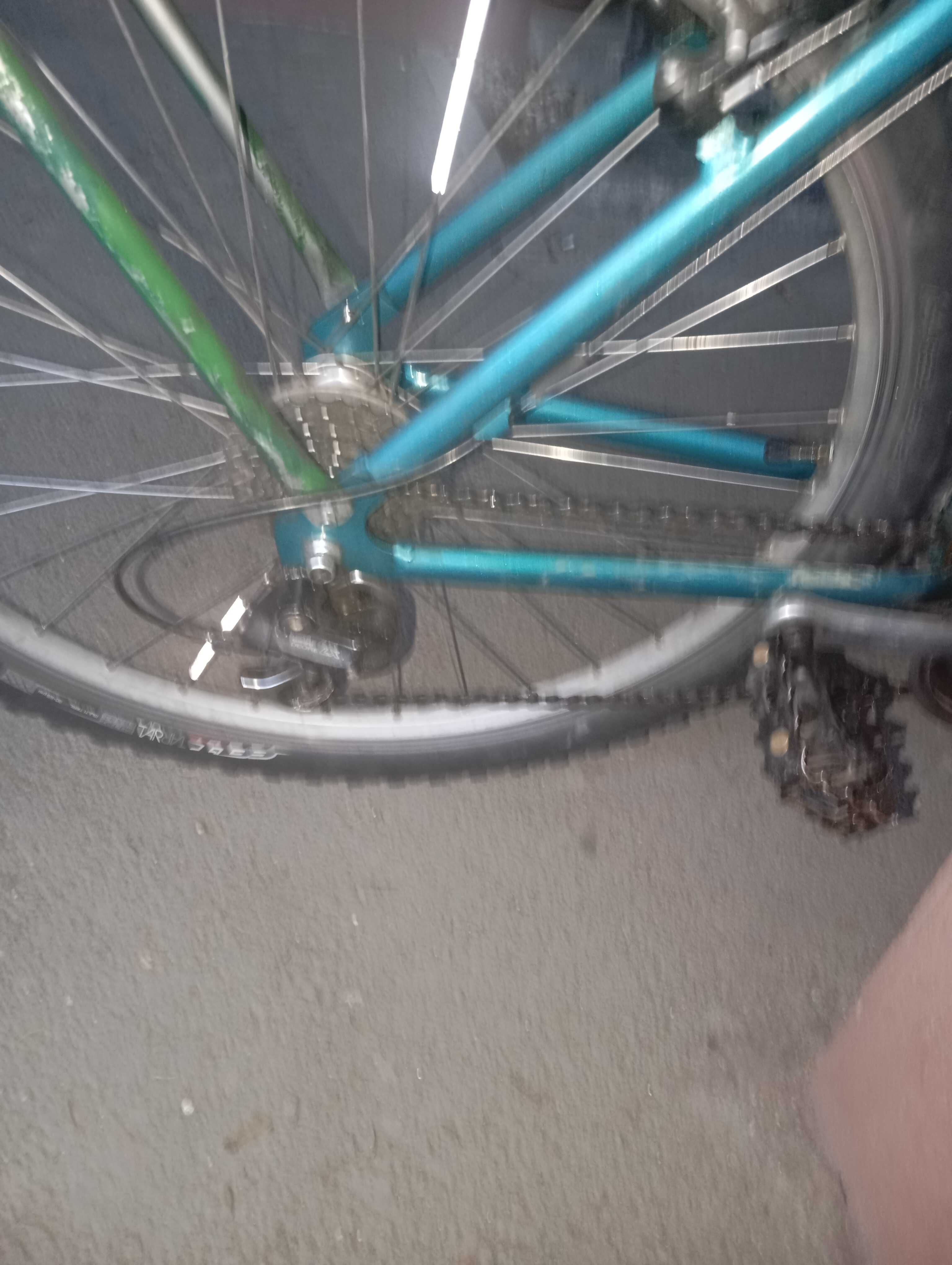 Bicicletă Adventure roti 26