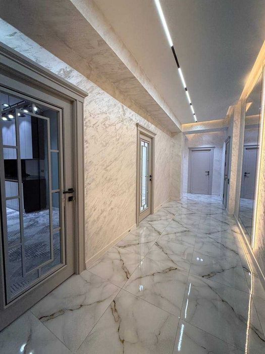 Vogzal hududida kvartira zudlik bilan sotiladi!