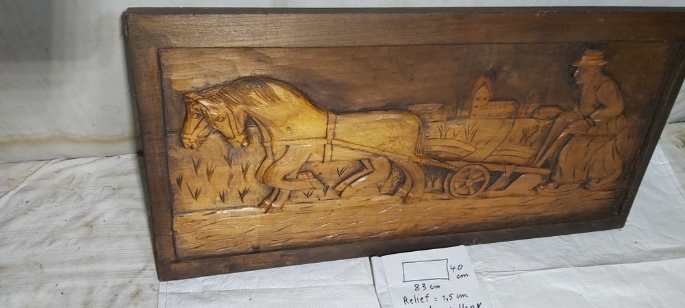 Sculptura lemn antichități