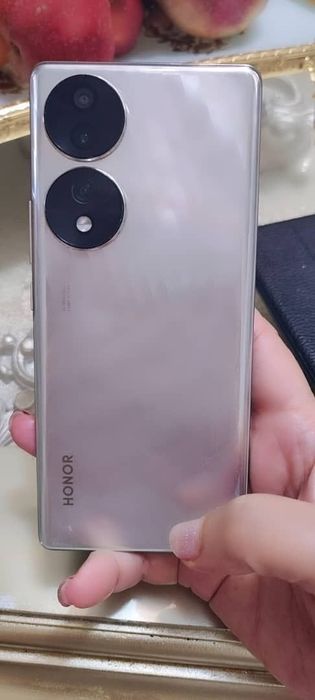 Хонор 70 телефон сотилади