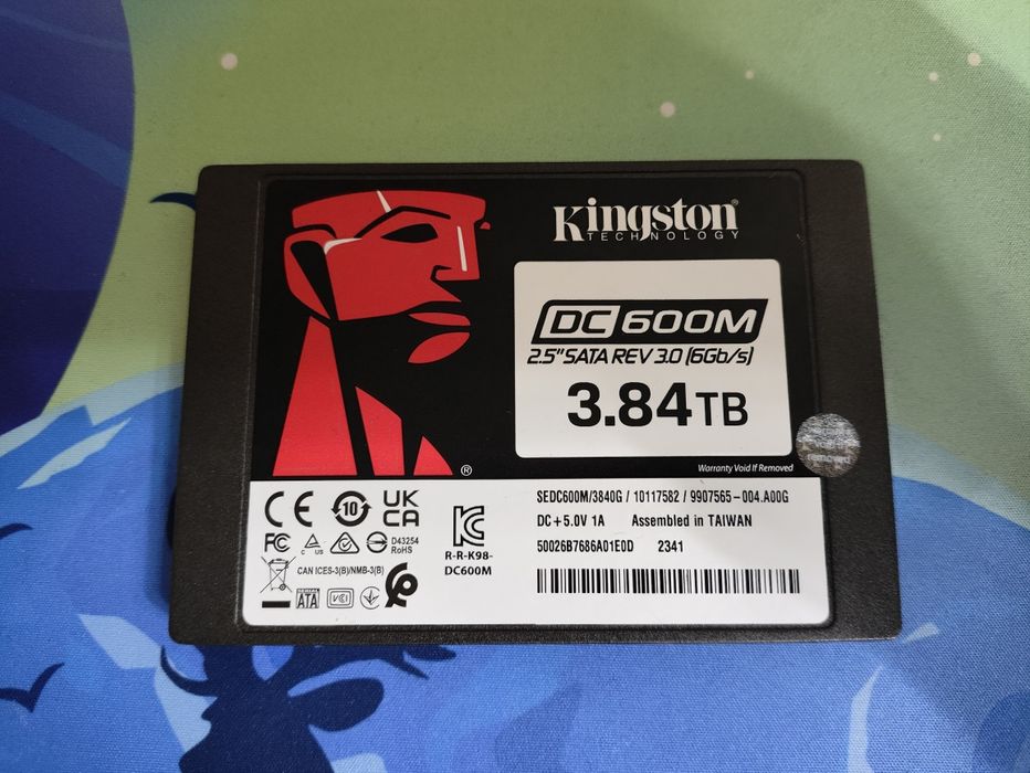 Серверный ssd Kingston DC600M 3.84tb