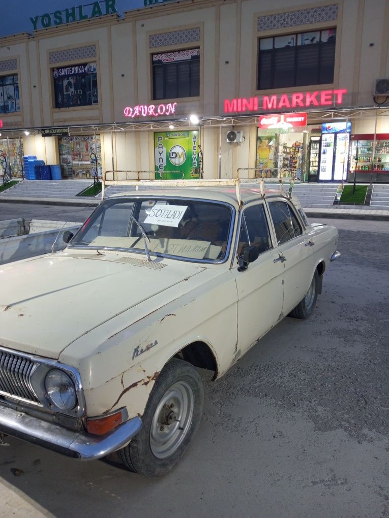 Volga 24 avtomabili