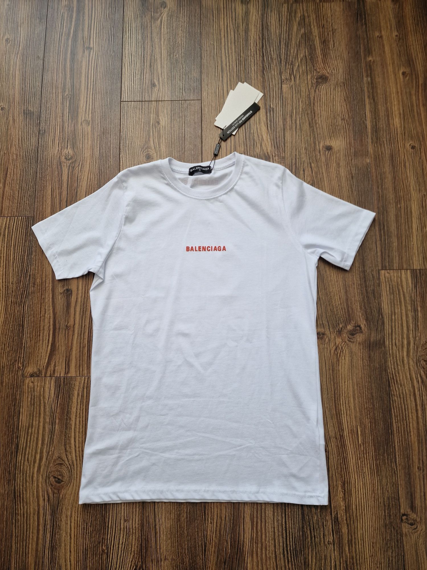 Страхотна мъжка тениска BALENCIAGA. размер S M L XL