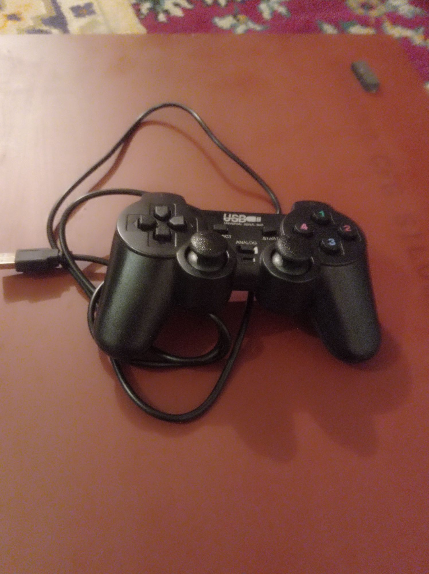 Gamepad/Геймпад,в хорошем качестве, продается номер